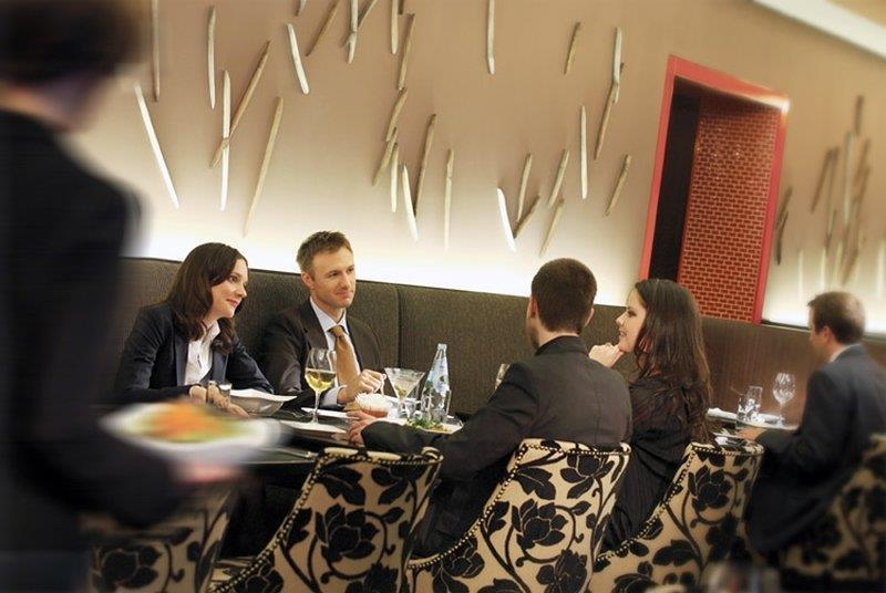 Cambridge Suites Toronto Restoran fotoğraf