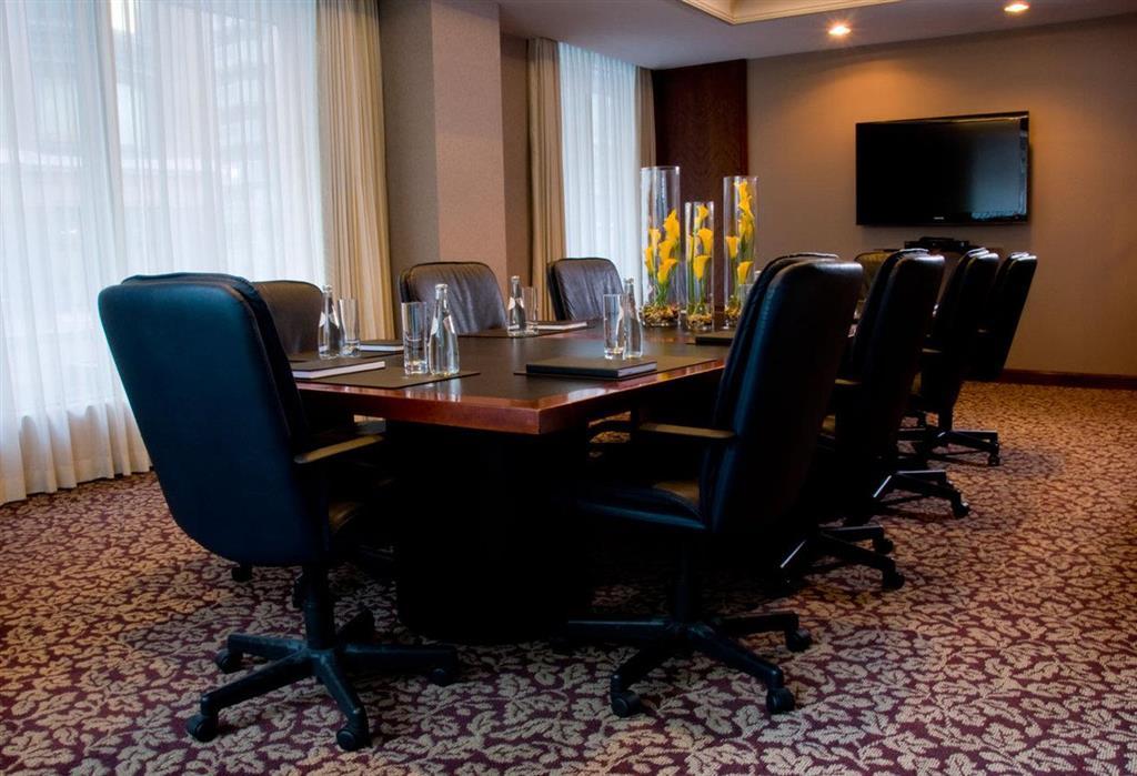 Cambridge Suites Toronto Konforlar fotoğraf