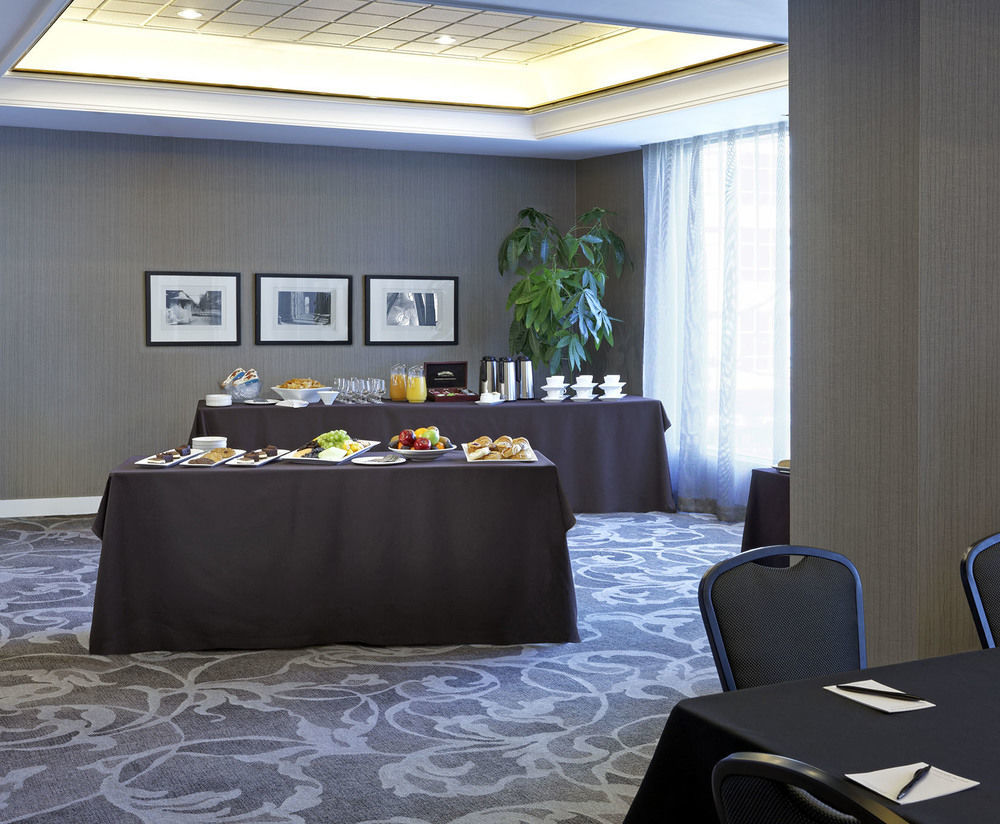 Cambridge Suites Toronto Dış mekan fotoğraf